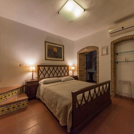 מלון קליארי Relais Del Porto מראה חיצוני תמונה
