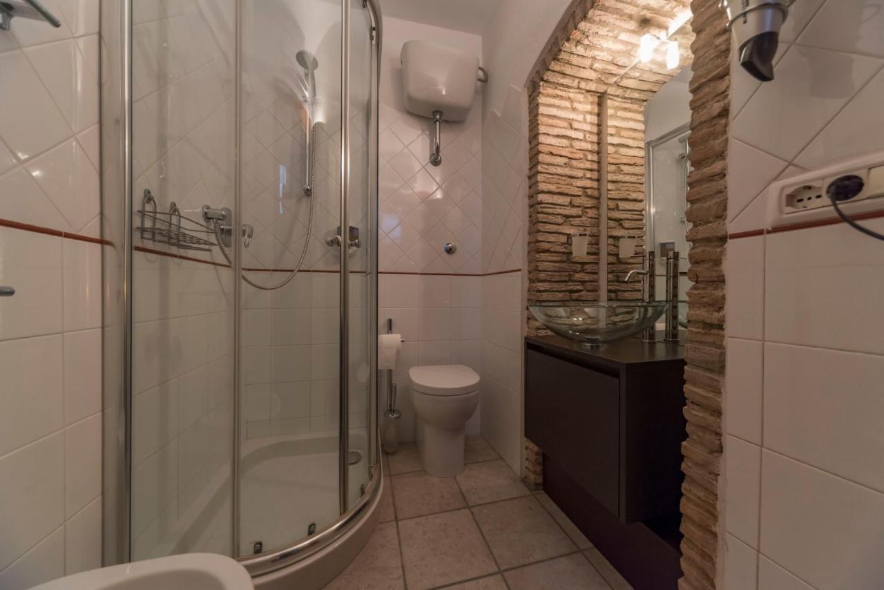 מלון קליארי Relais Del Porto מראה חיצוני תמונה