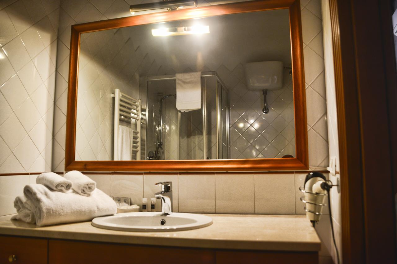 מלון קליארי Relais Del Porto מראה חיצוני תמונה