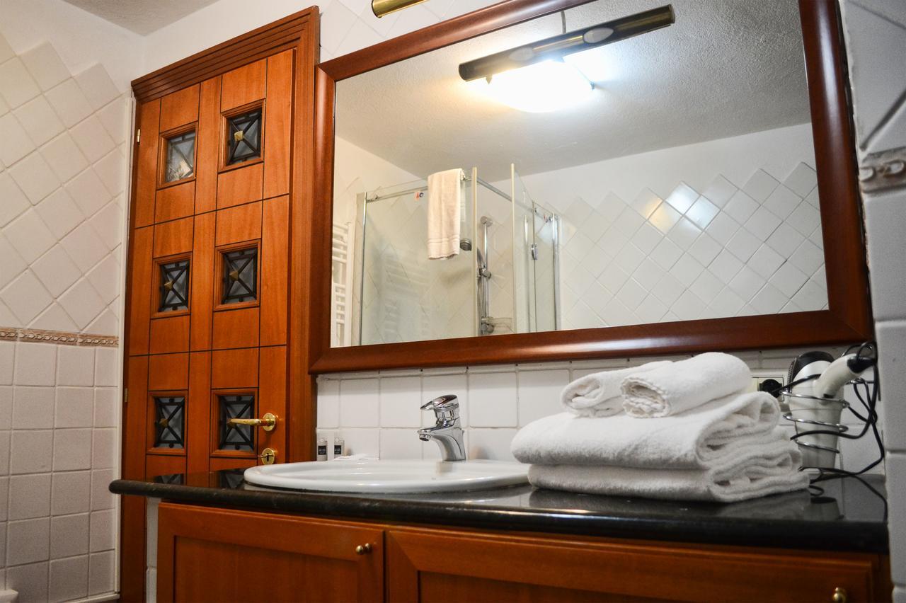 מלון קליארי Relais Del Porto מראה חיצוני תמונה