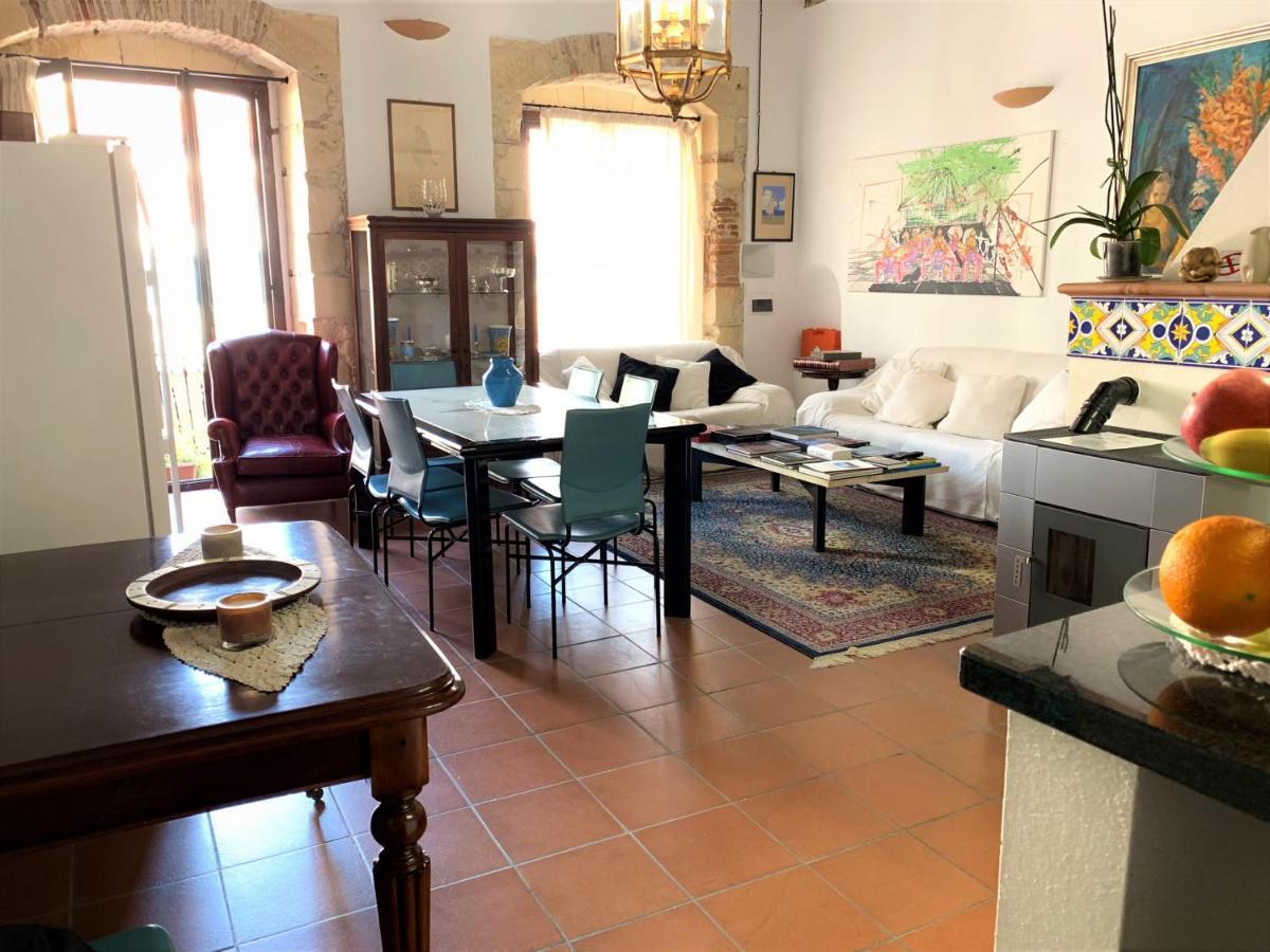 מלון קליארי Relais Del Porto מראה חיצוני תמונה